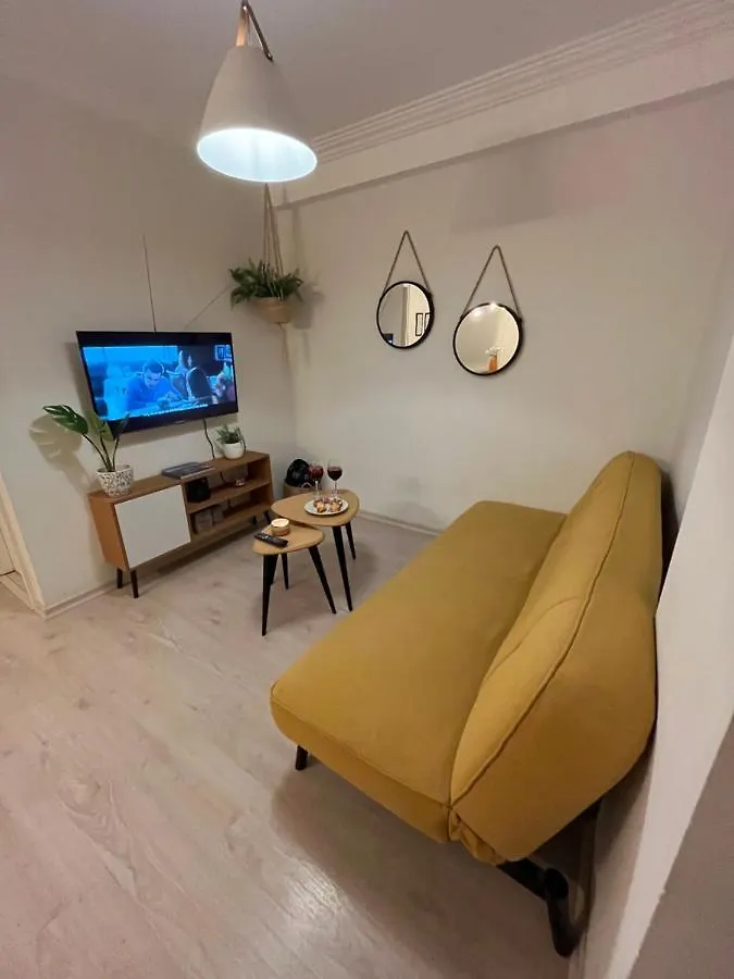 Apartamento Pequeno Y Acogedor Muy Bien Ubicado. Quito 0*,