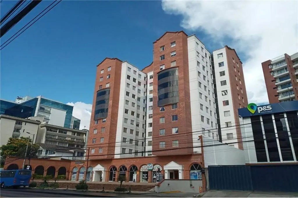 Apartamento Pequeno Y Acogedor Muy Bien Ubicado. Quito