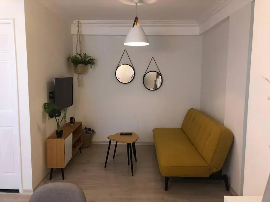 Apartamento Pequeno Y Acogedor Muy Bien Ubicado. Quito Apartment